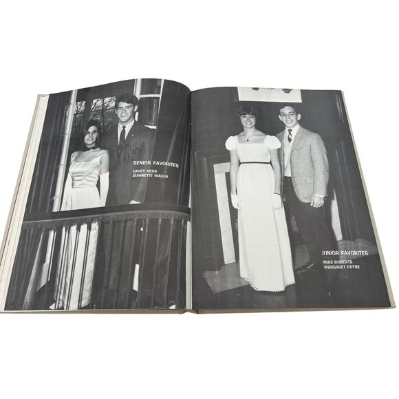 Echo 1966 & 1967 Bearden High School Yearbooks Knoxville TN Signed Pair - Picture 9 of 11
